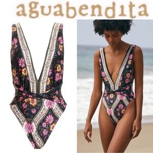 New!Agua Bendita‎ Ellis Aguja Floral One Piece Cheeky Coverage Swimsuit